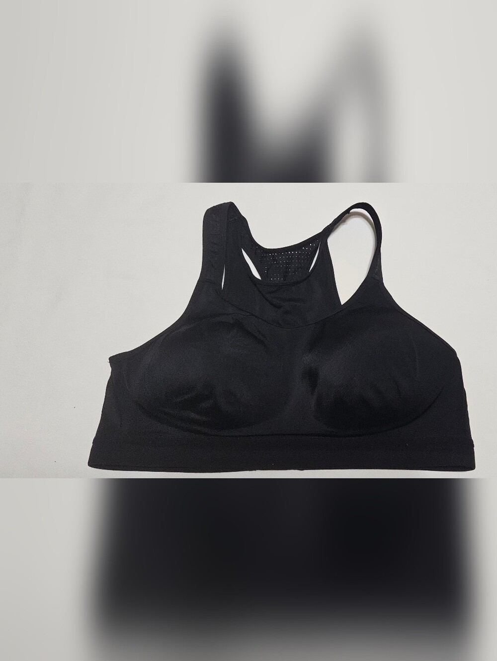Black Women's Seamless Racerback Sports Bra - Comfortable Support
